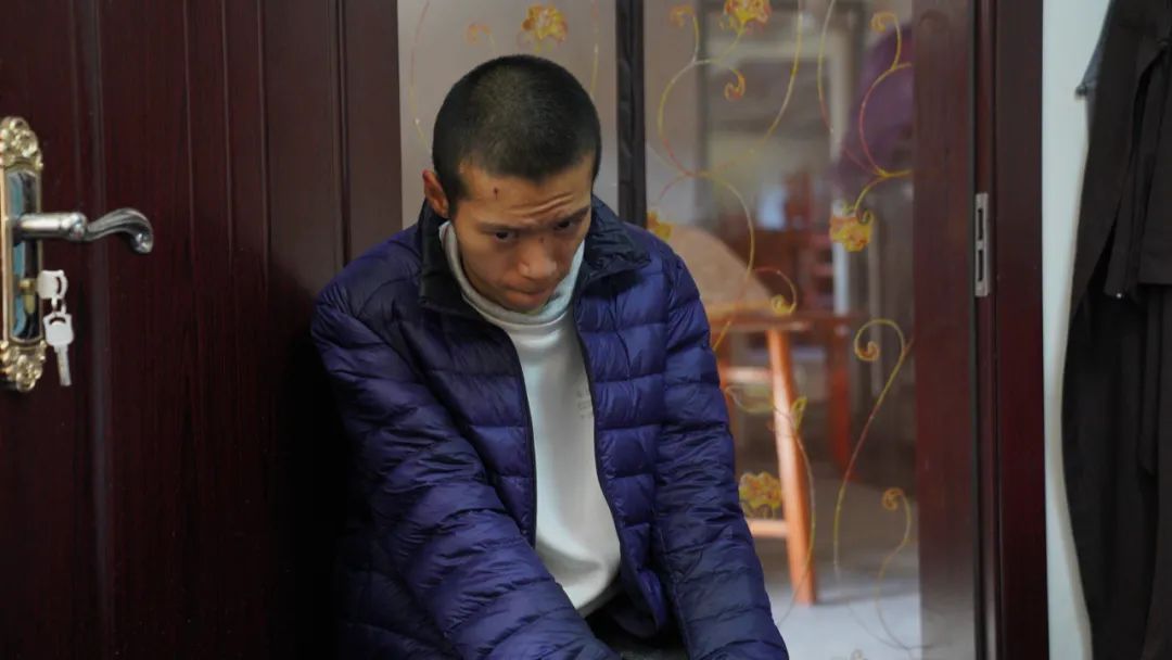 世界自閉癥日｜廟里來(lái)了個(gè)年輕女人，卻成為四個(gè)星星孩子的媽媽?zhuān)屢磺凶兊酶篮? src=